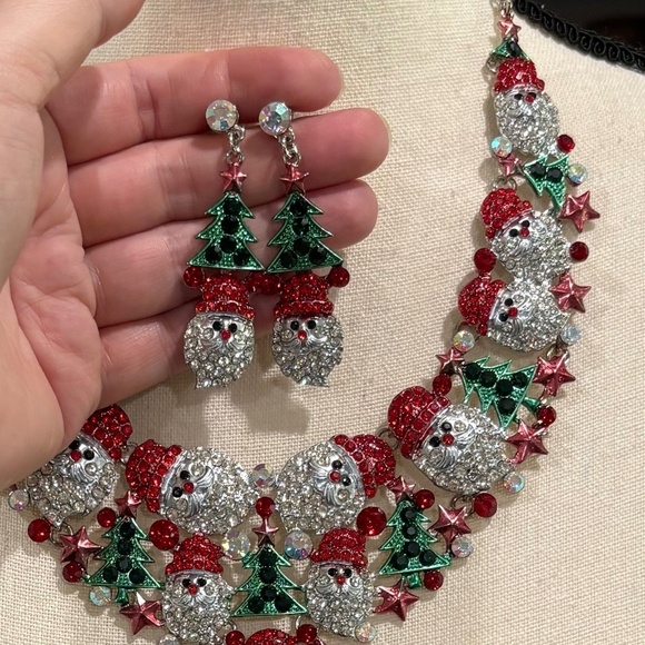 Santa Claus Necklace Earrings Christmas Element Party Costume Jewelry Set - Picture 4 of 14
